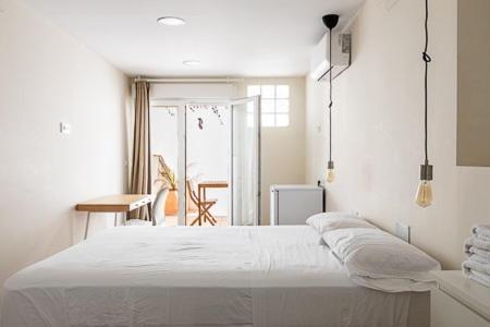 Oasis Urbano Ciudad Expo Apartment ไมเรียนา เดล อัลคาราเฟ ภายนอก รูปภาพ